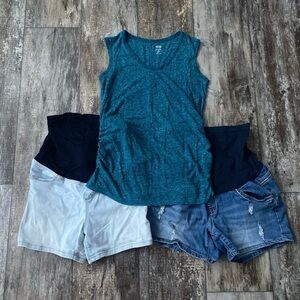 2 Maternity shorts size small and 1 Maternity shirt size small